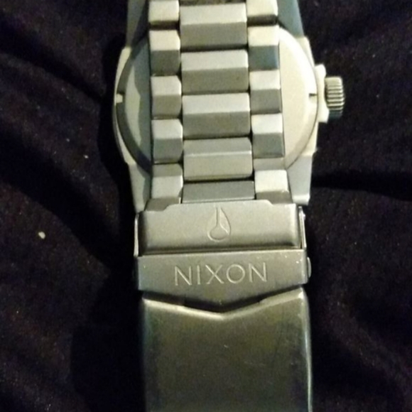Nixon "Private SS" MENS WATCH - Picture 3 of 5